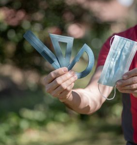 Schmidt Groupe recycle ses masques